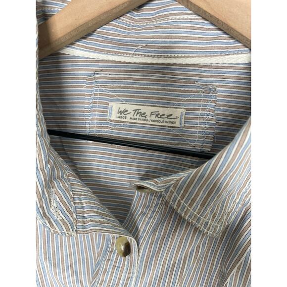 ⭐️ 3/$20 Free People Cassie Button Up Crop Top Large Smocked Stripe Summer - Picture 11 of 12